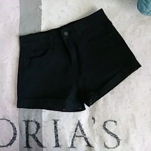 Cuffed Denim Black Shorts